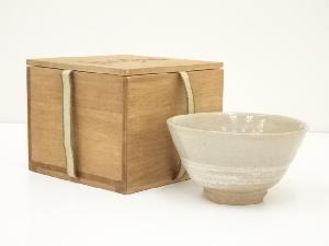 阿漕窯造　刷毛目茶碗（保護箱）